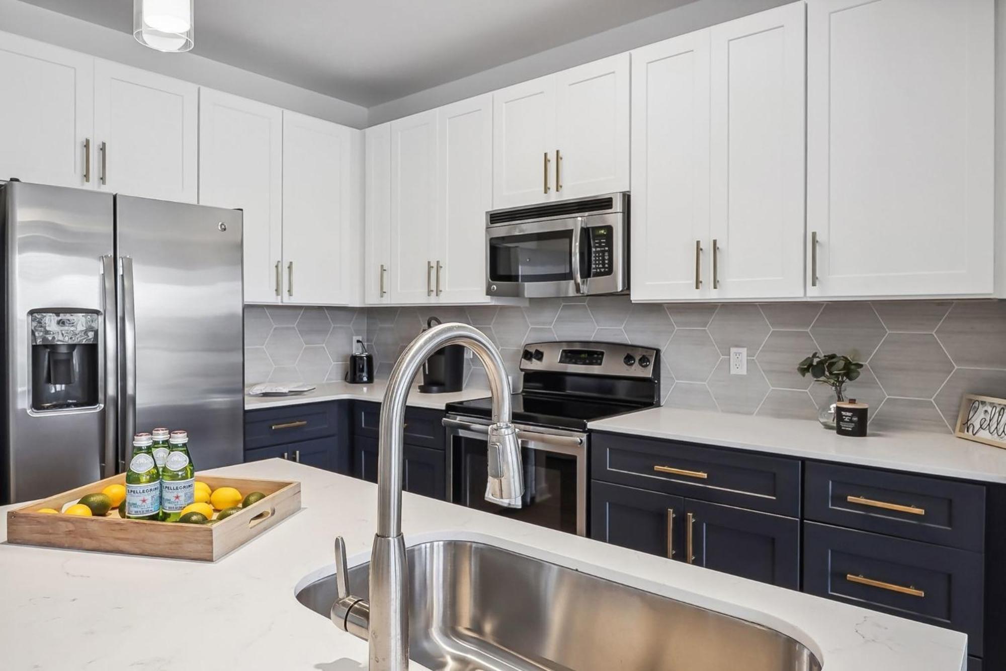 Premium Apartments And Studios At Midtown 205 In Charlotte Buitenkant foto